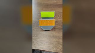 عاكسات الدرابزين على الطريق السريع للسلامة